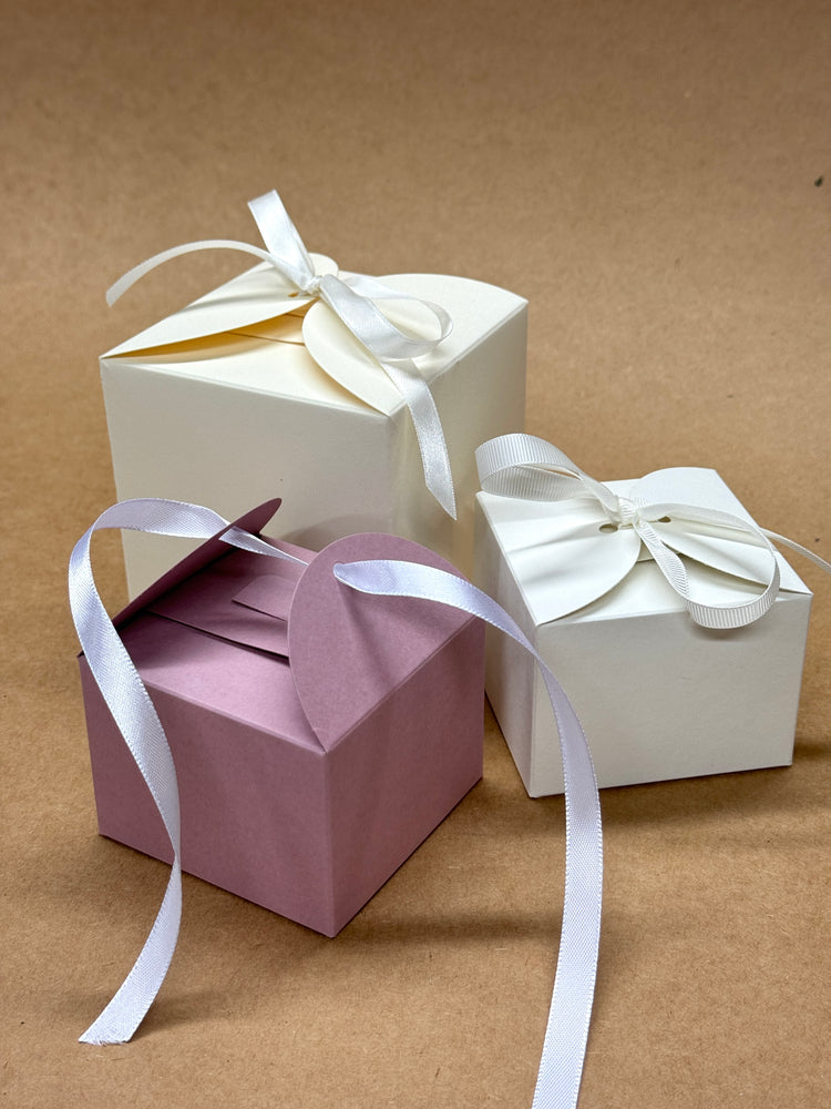 GIFT BOXES