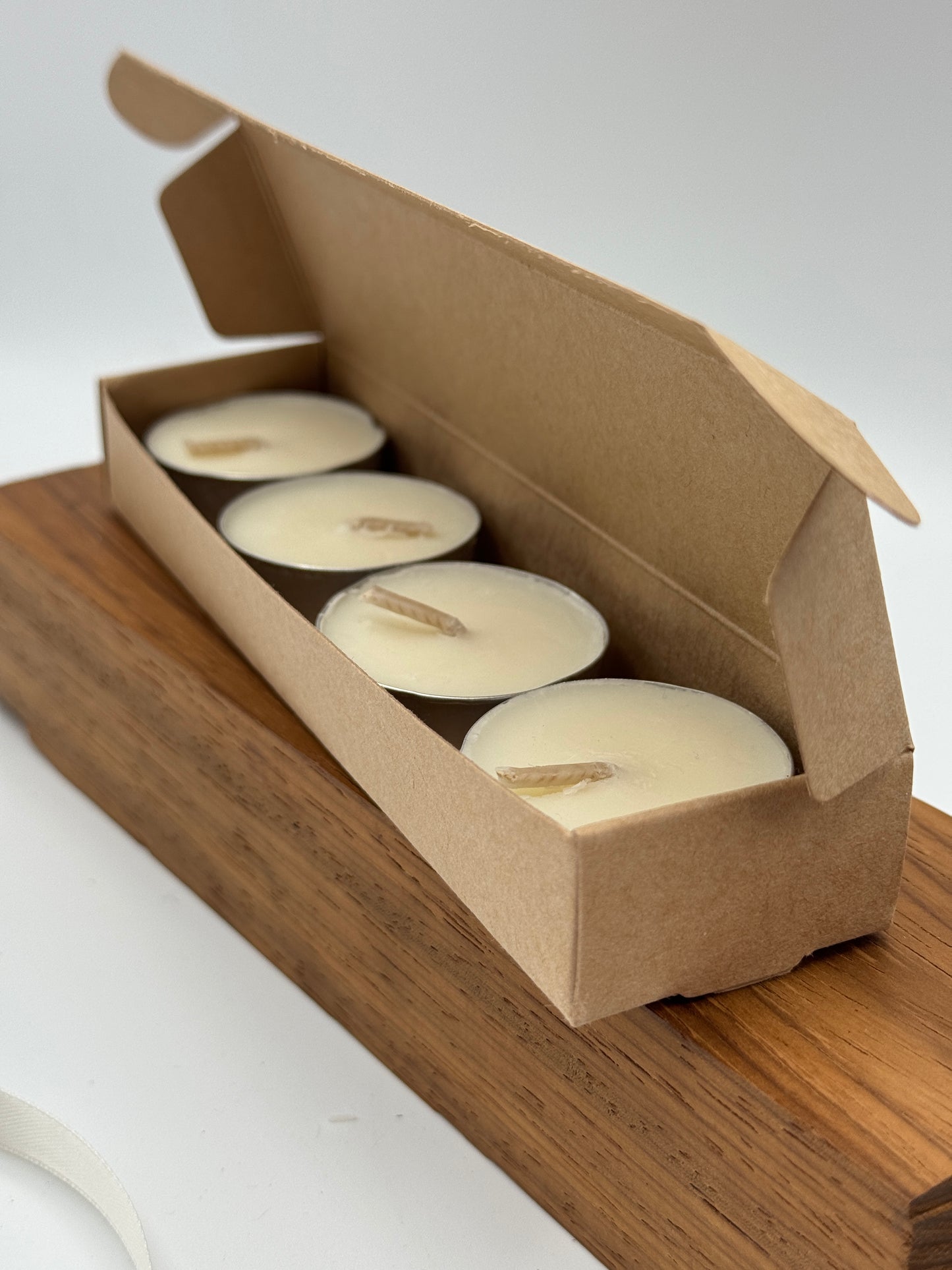 4 TEALIGHT CUPS / WAX MELTS BOX | Size 160 x 40 x 23mm | (Pack of 10)