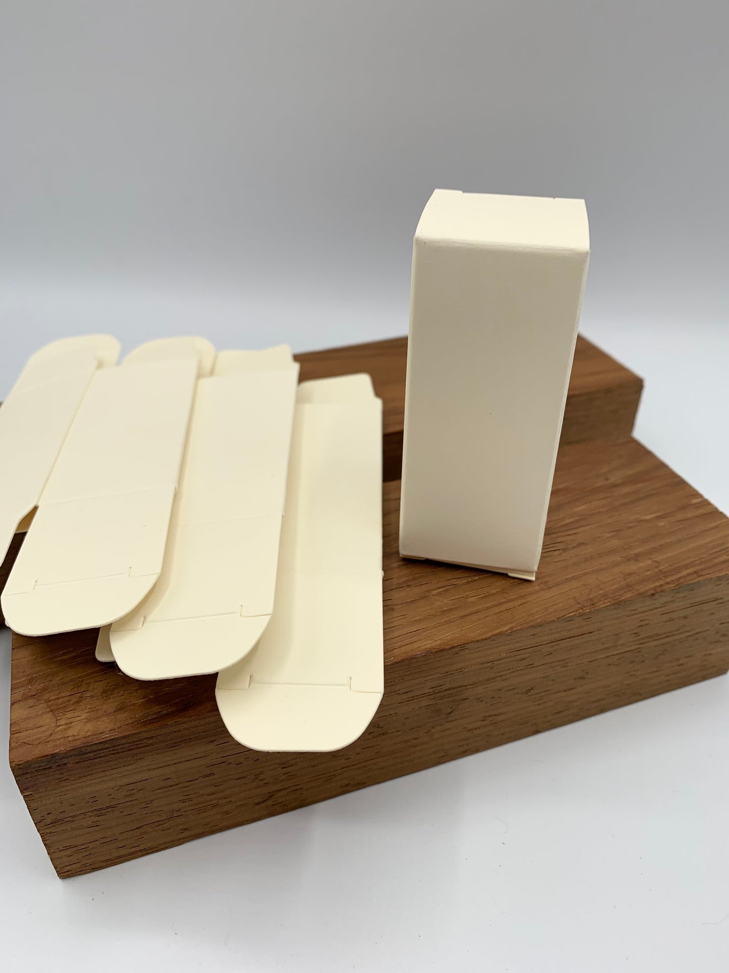 BOTTLE BOX - Size 30 x 30 x 70mm | 15ml Essence