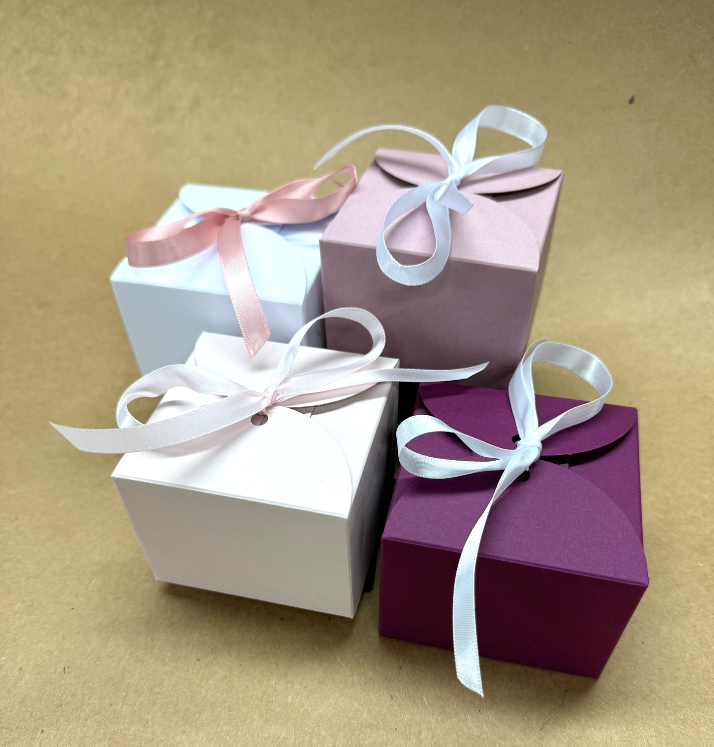 TIE TOP Wedding/Party Favour Box (small) - Size 8 x 8 x 6cm  (Pack of x10)