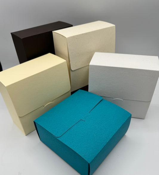 SALE | SQUARE BOX - Large  | Size - 12.5 x 12.5 x 6cm - Discontinued Colours