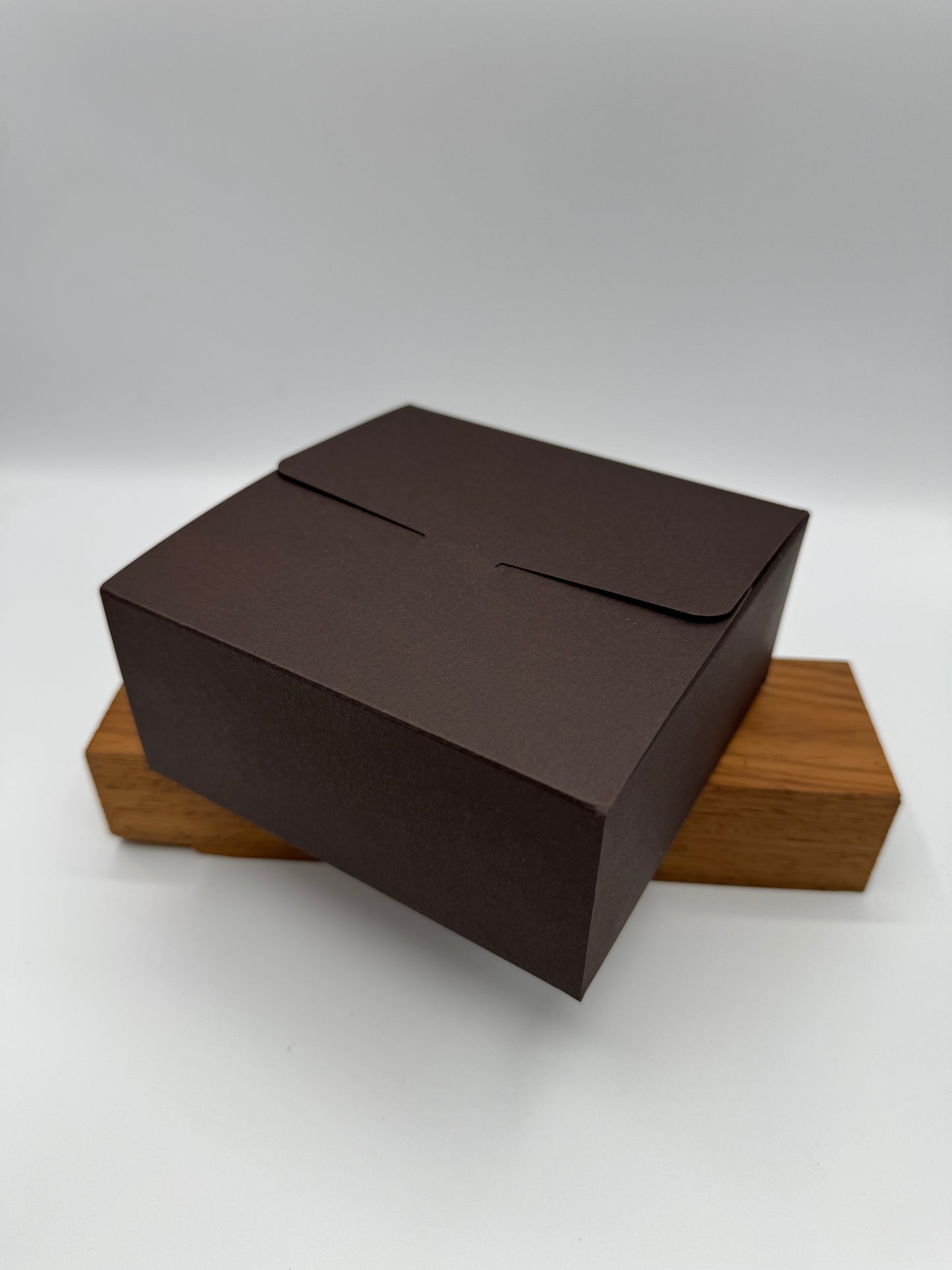 SALE | SQUARE BOX - Large | Size - 12.5 x 12.5 x 6cm - Discontinued Colours