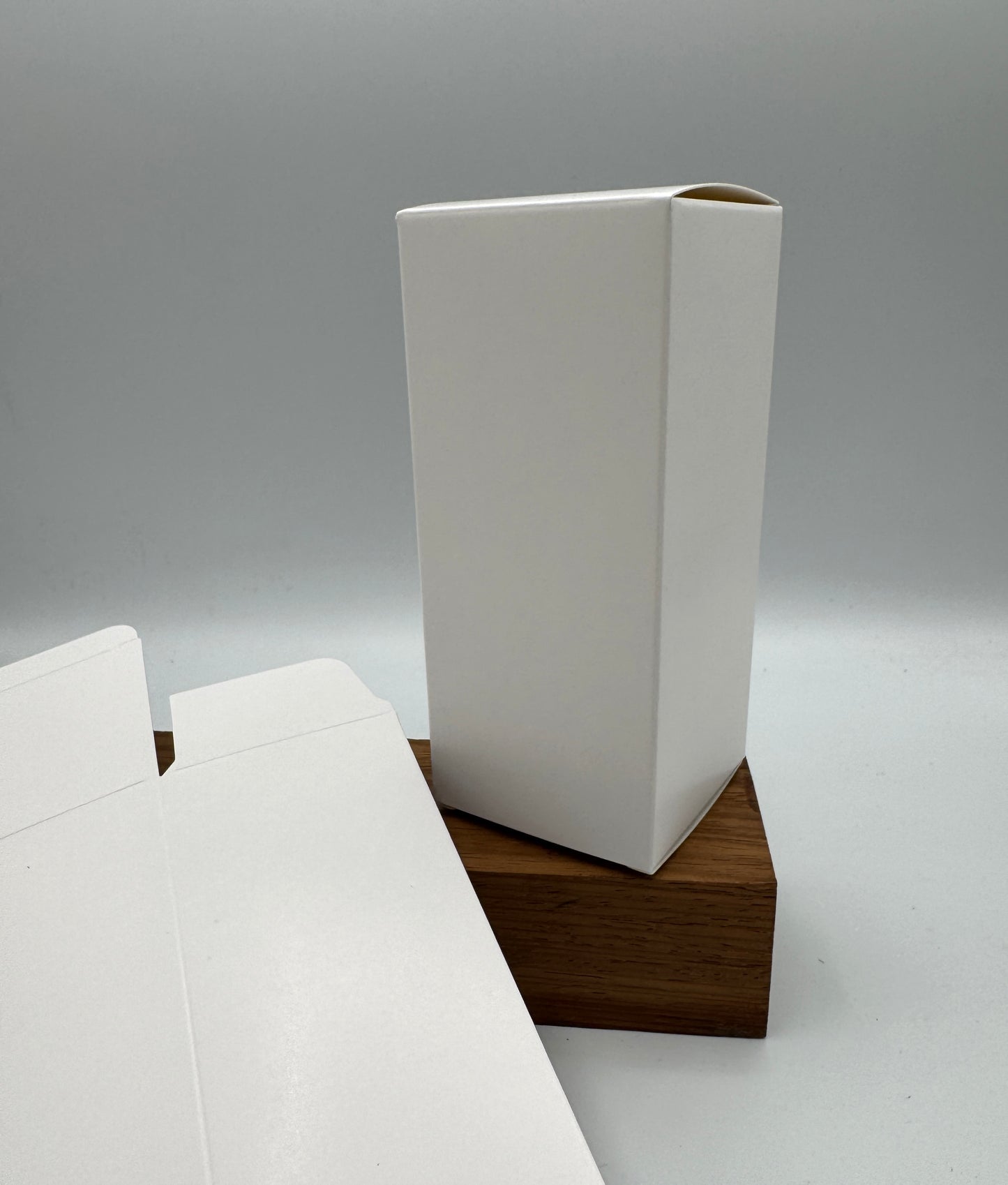 BOTTLE BOX - Size 55 x 55 x 126mm | volumes 50 to 100ml