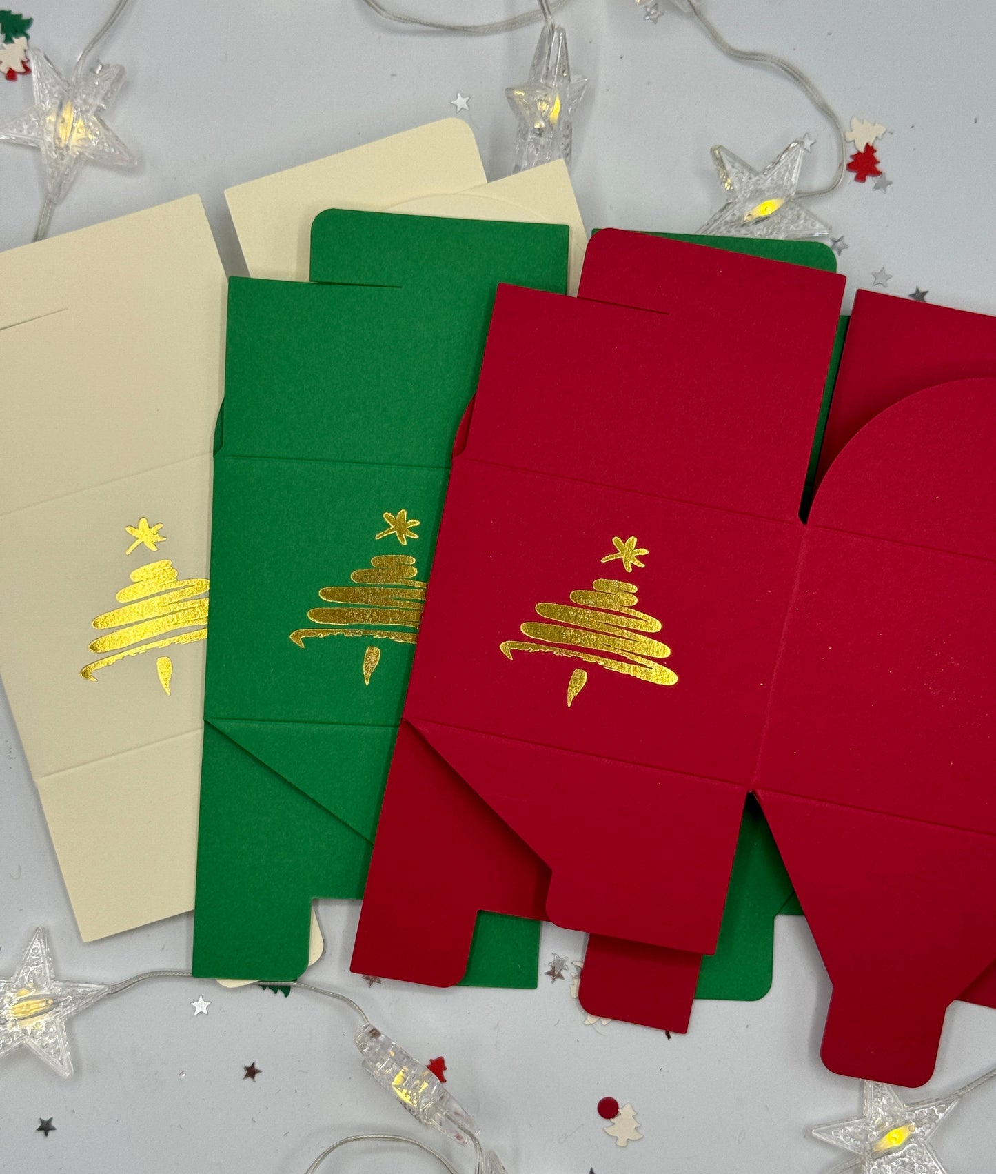 GOLD CHRISTMAS TREES Christmas Table/Advent Gift Boxes - Set of 6 Tie Top with Gold ribbon | Size 8 x 8 x 6cm
