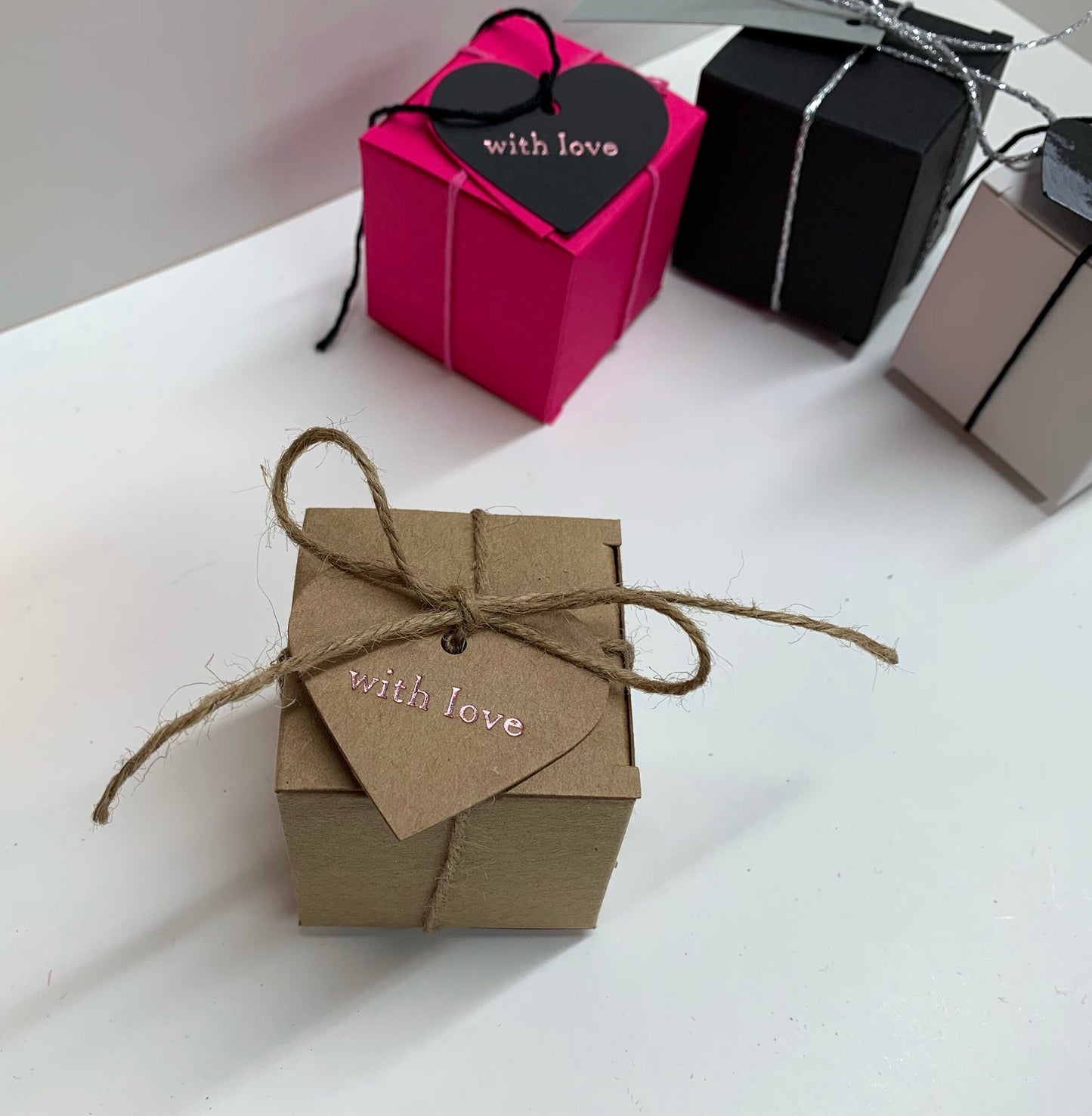 5cm MINI CUBE BOXES | Size: 5cm x 5cm x 5cm (10 Boxes)
