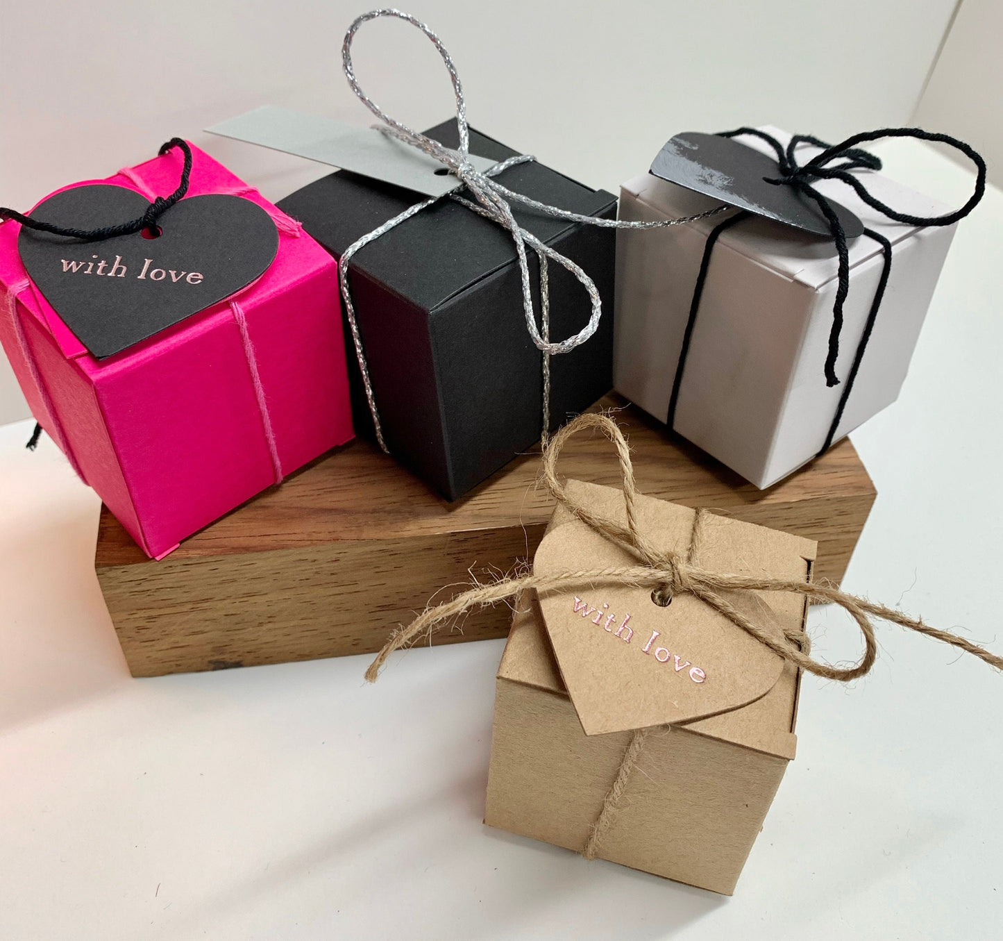 5cm MINI CUBE BOXES | Size: 5cm x 5cm x 5cm (10 Boxes)