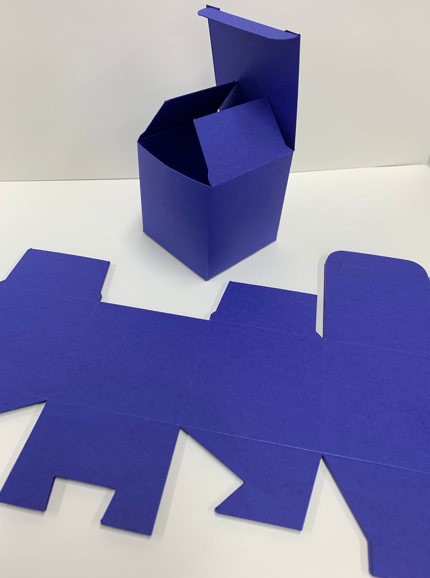SALE | 7cm CUBE BOXES - Discontinued Colours