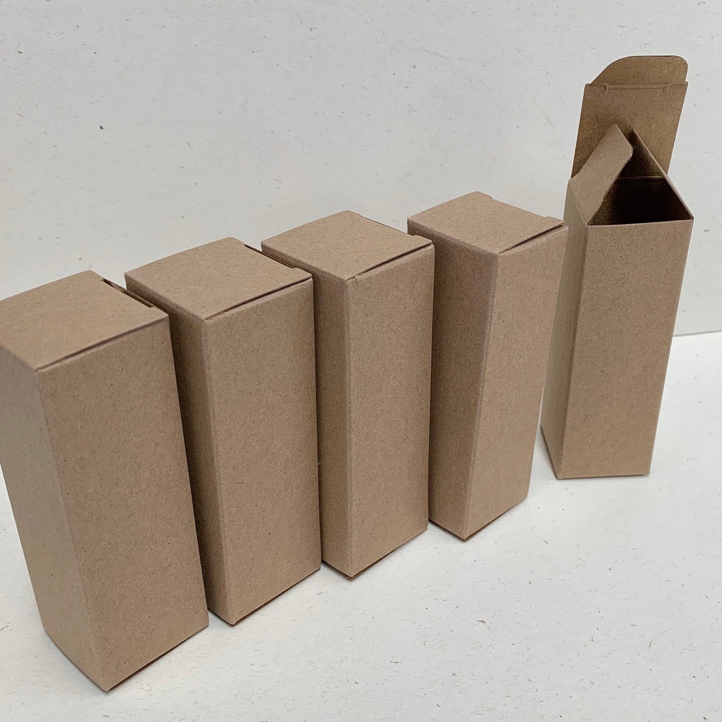 BOTTLE BOX - Size 30 x 30 x 70mm | 15ml Essence