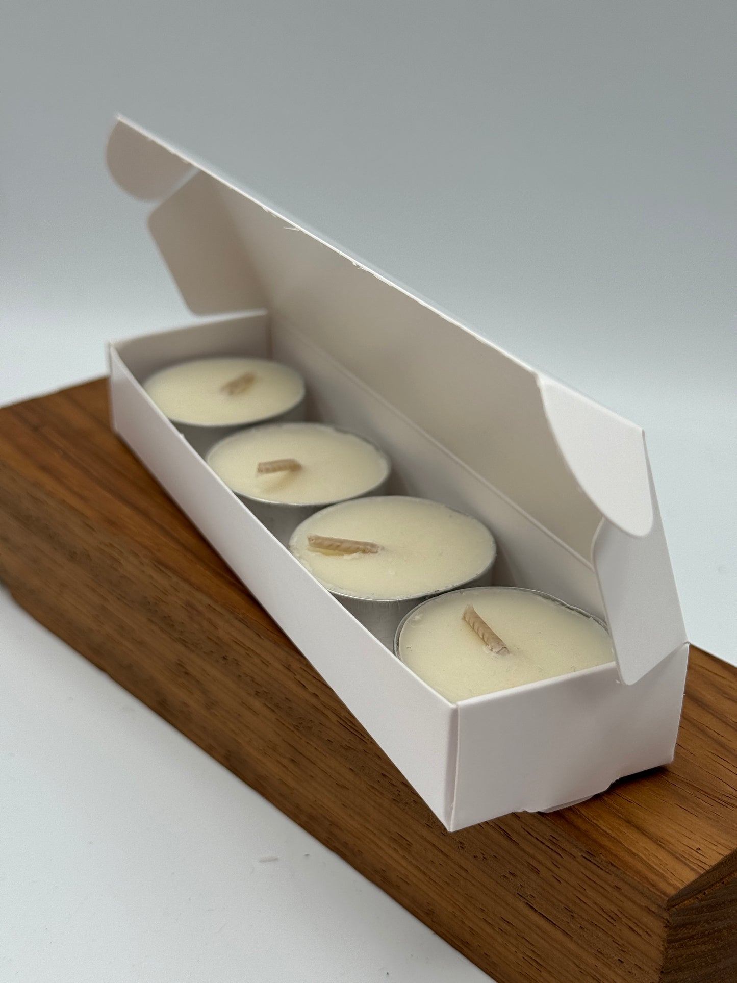 4 TEALIGHT CUPS / WAX MELTS BOX |  Size 160 x 40 x 23mm | (Pack of 10)