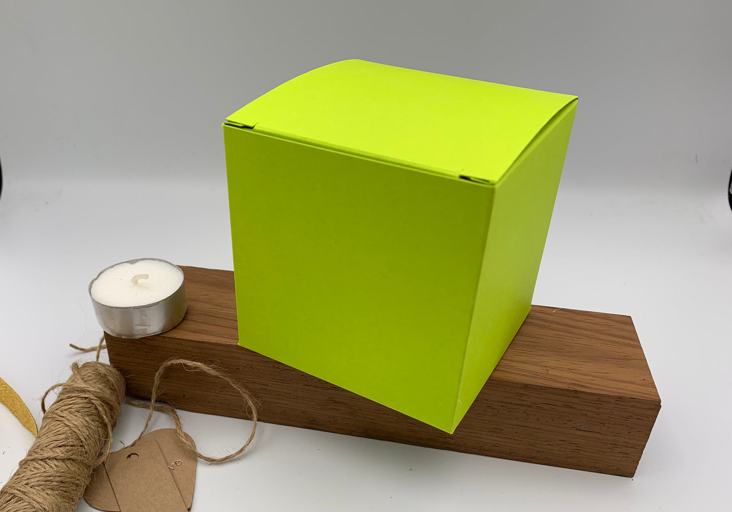 SALE | 9cm CUBE BOXES (x5) - Discontinued Colours