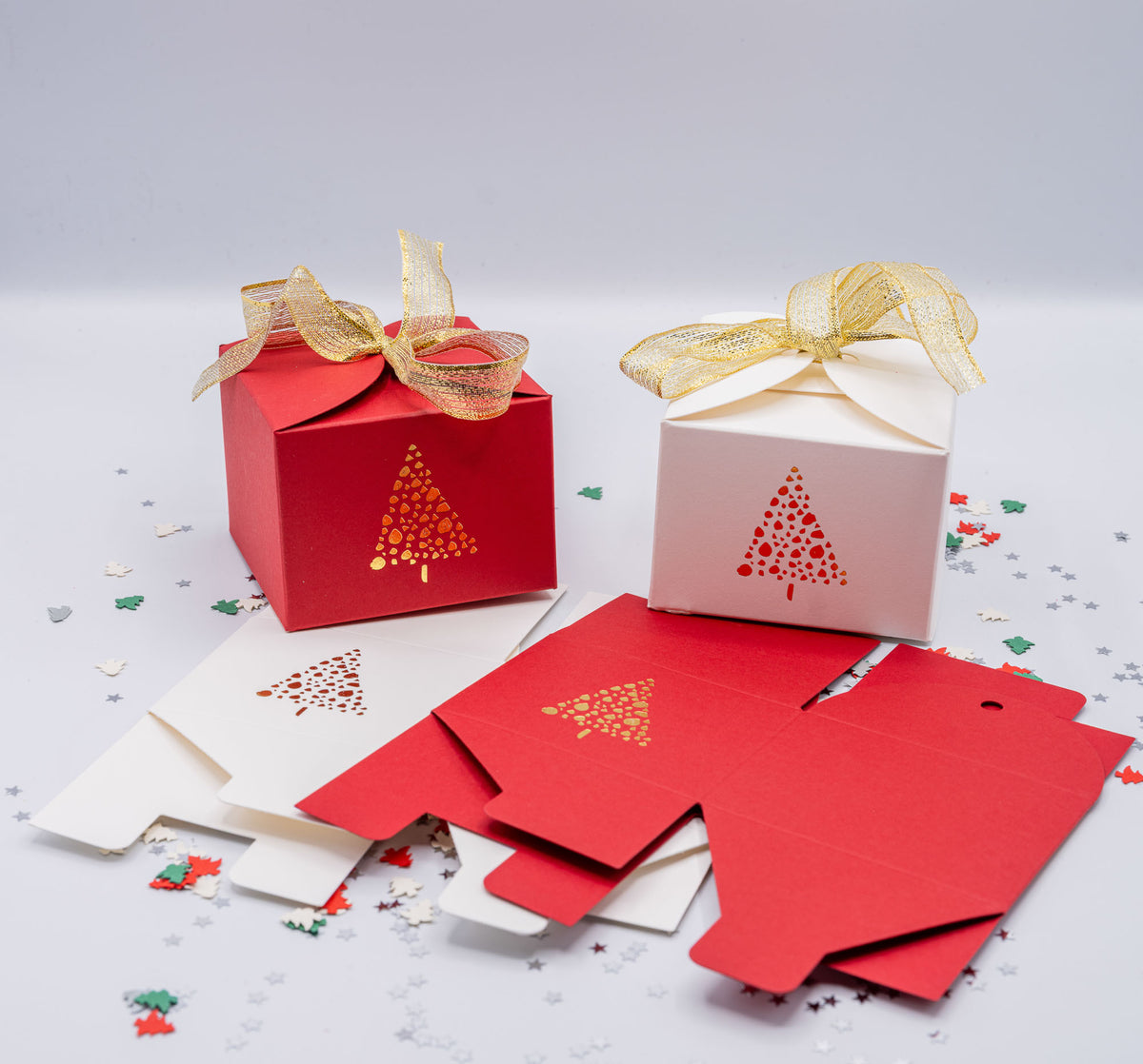 Christmas 'GOLD TREE'  Gift Boxes - Size 8 x 8 x 6cm  (Pack of x6)
