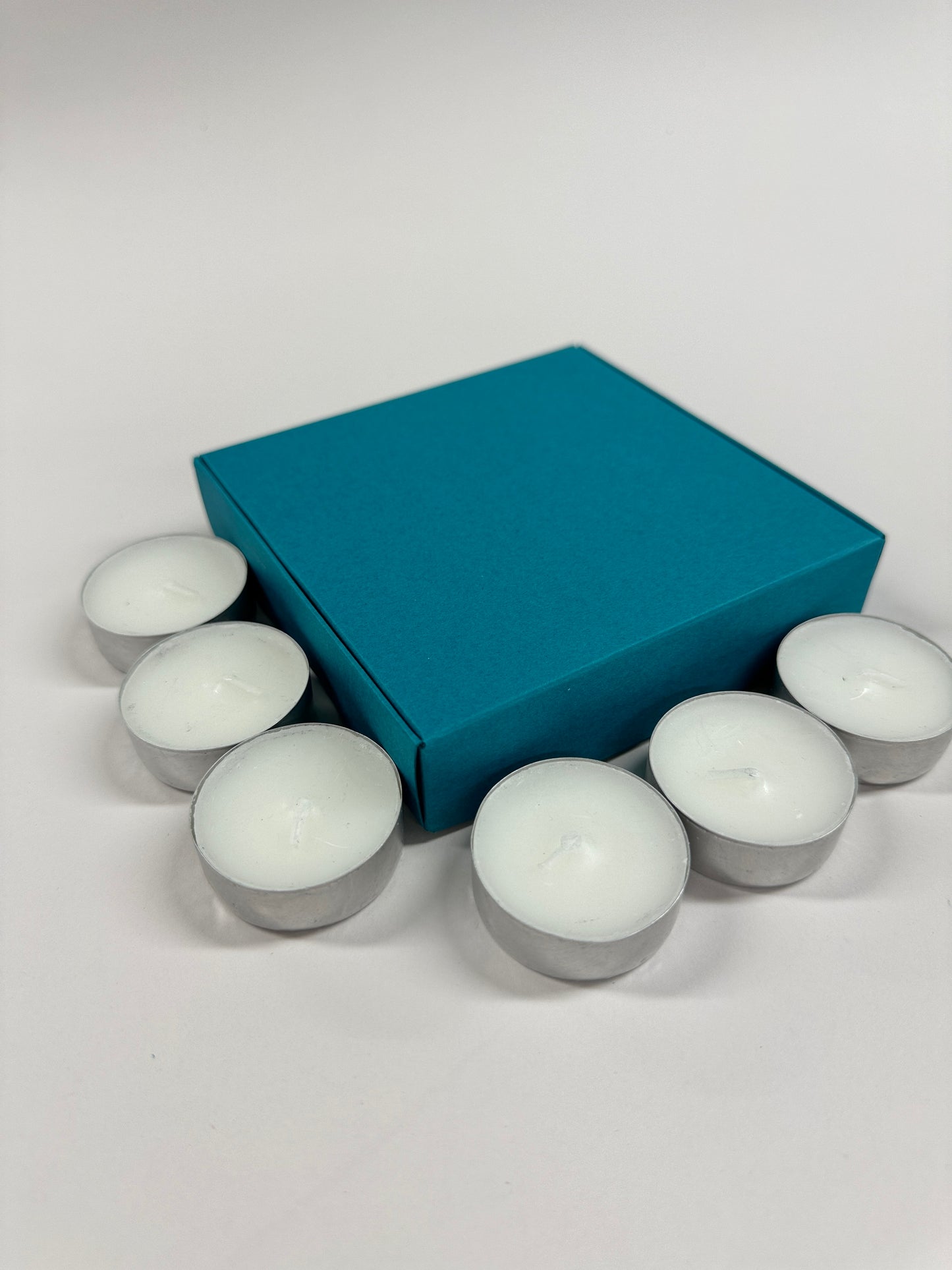 9 TEALIGHT CUPS / WAX MELTS BOX |  Size 120 x 120 x 25mm | (Pack of 10)