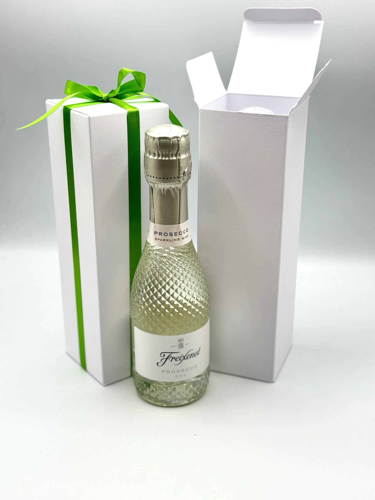 50cl MINI CHAMPAGNE / PROSECCO BOTTLE BOX - Size 62 x 62 x 205mm