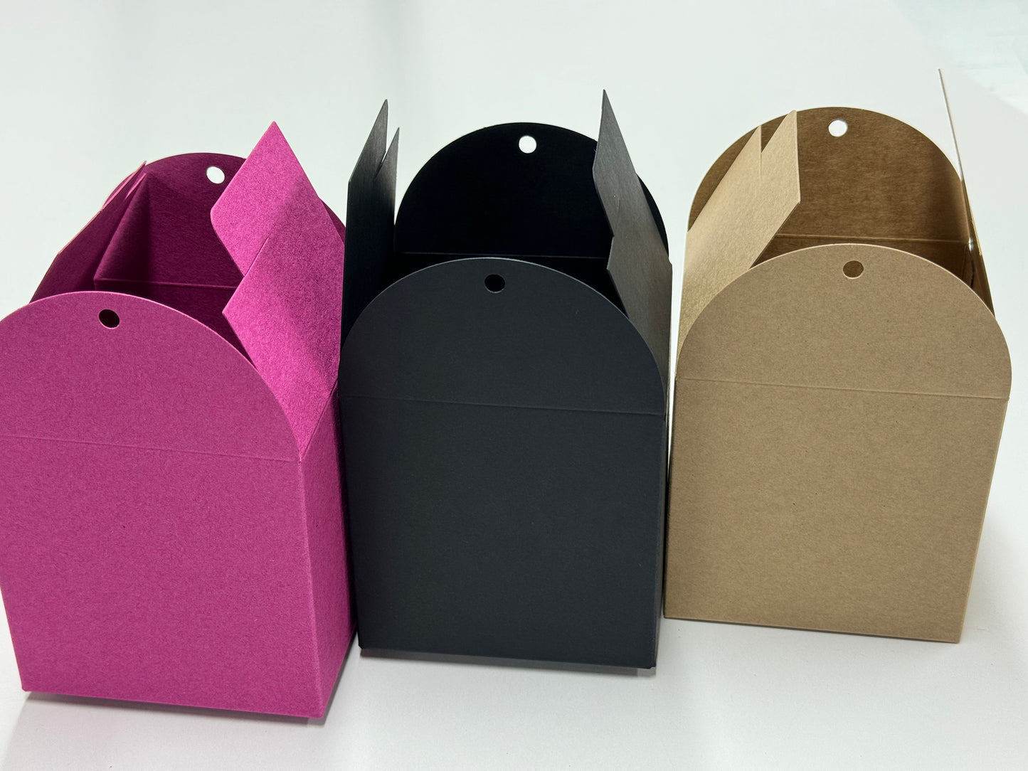 TIE TOP Wedding/Party Favour Box (large) - Size 10 x 10 x 10cm  (Pack of x5)
