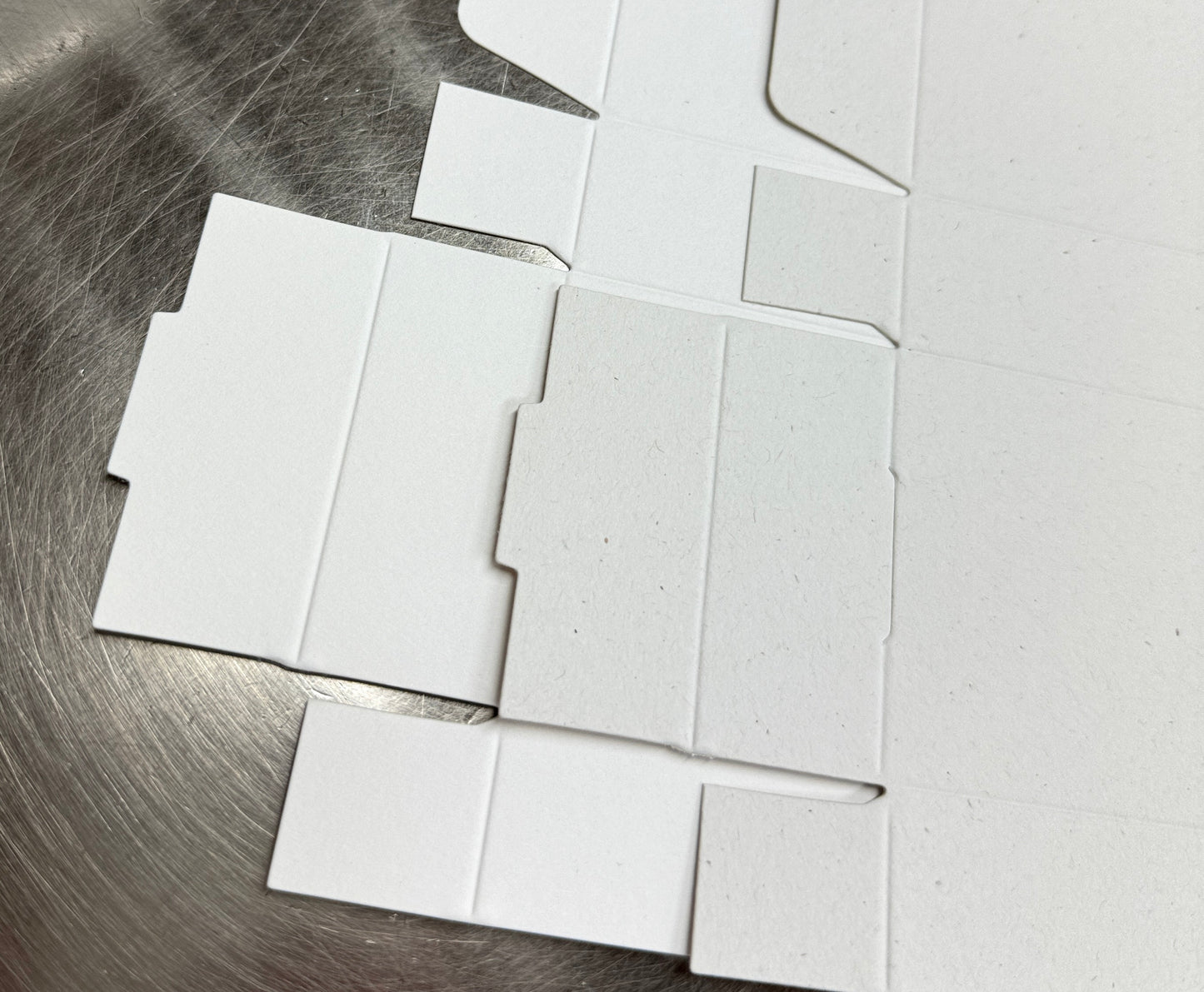 SPECIAL OFFER - Small Slim Top Flap Opening Boxes | Size: 9.5 x 6 x 2.5cm . (10 Boxes)