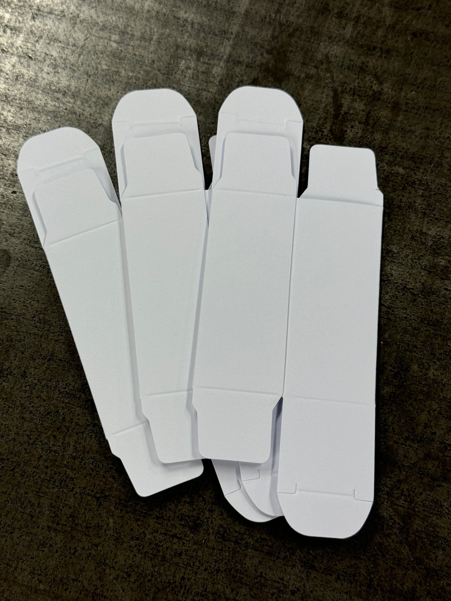 START-Up RANGE Bottle Box - BRIGHT WHITE  | Size 30 x 30 x 70mm | 15ml Essence