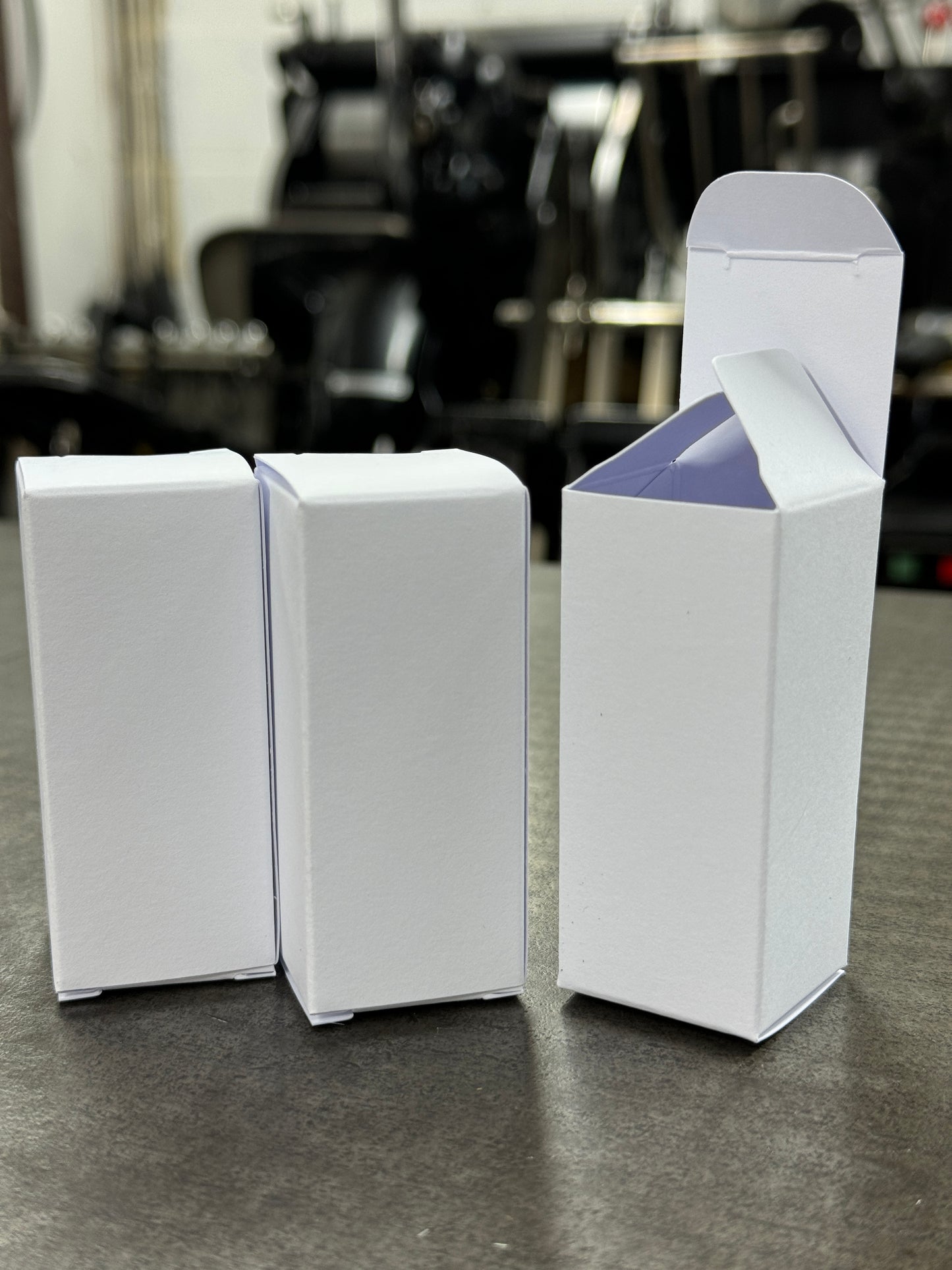 START-Up RANGE Bottle Box - BRIGHT WHITE  | Size 30 x 30 x 70mm | 15ml Essence