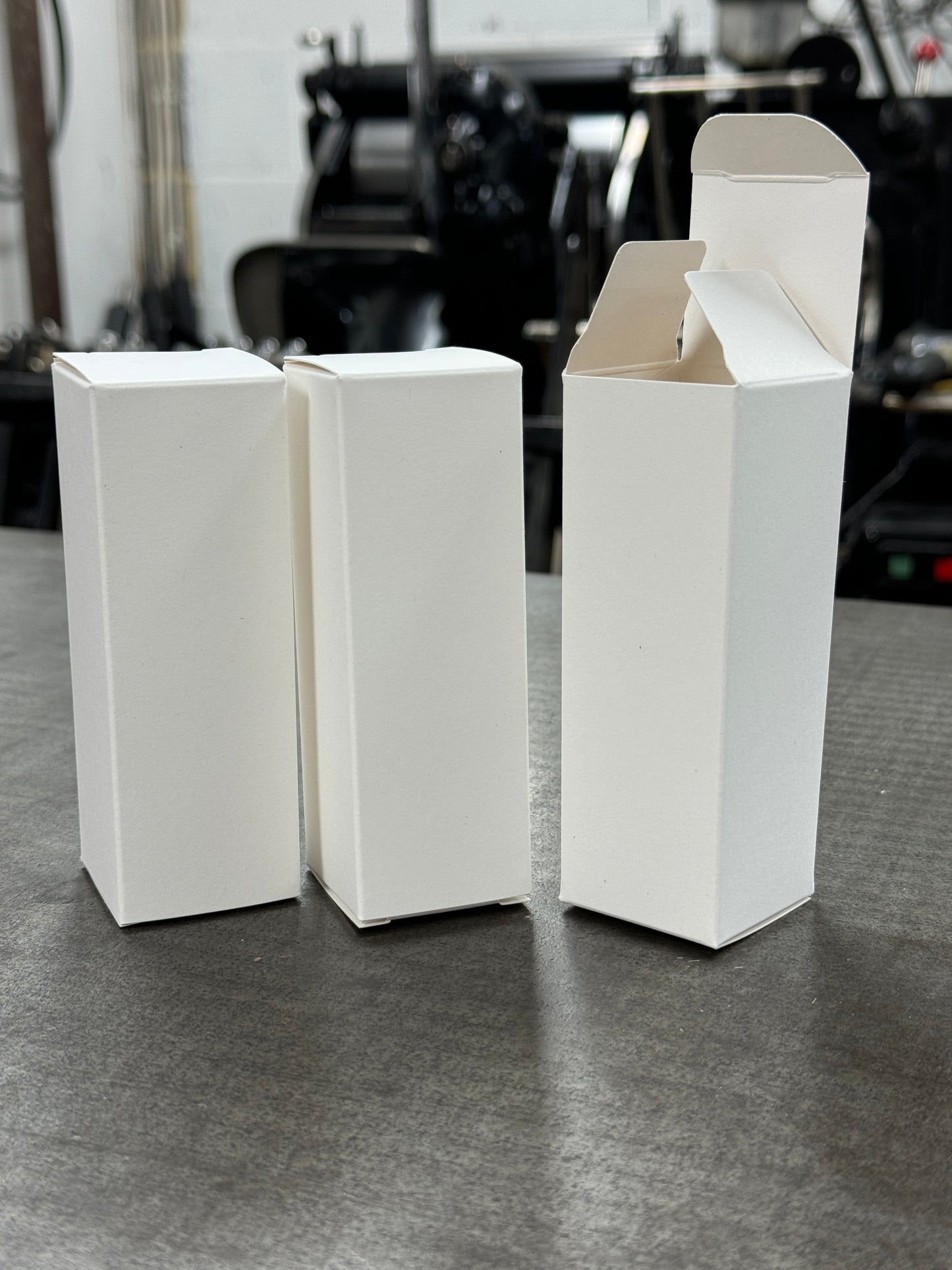 START-Up RANGE 30ml Bottle Box - NEUTRAL OFF WHITE | Size 38 x 38 x 110mm