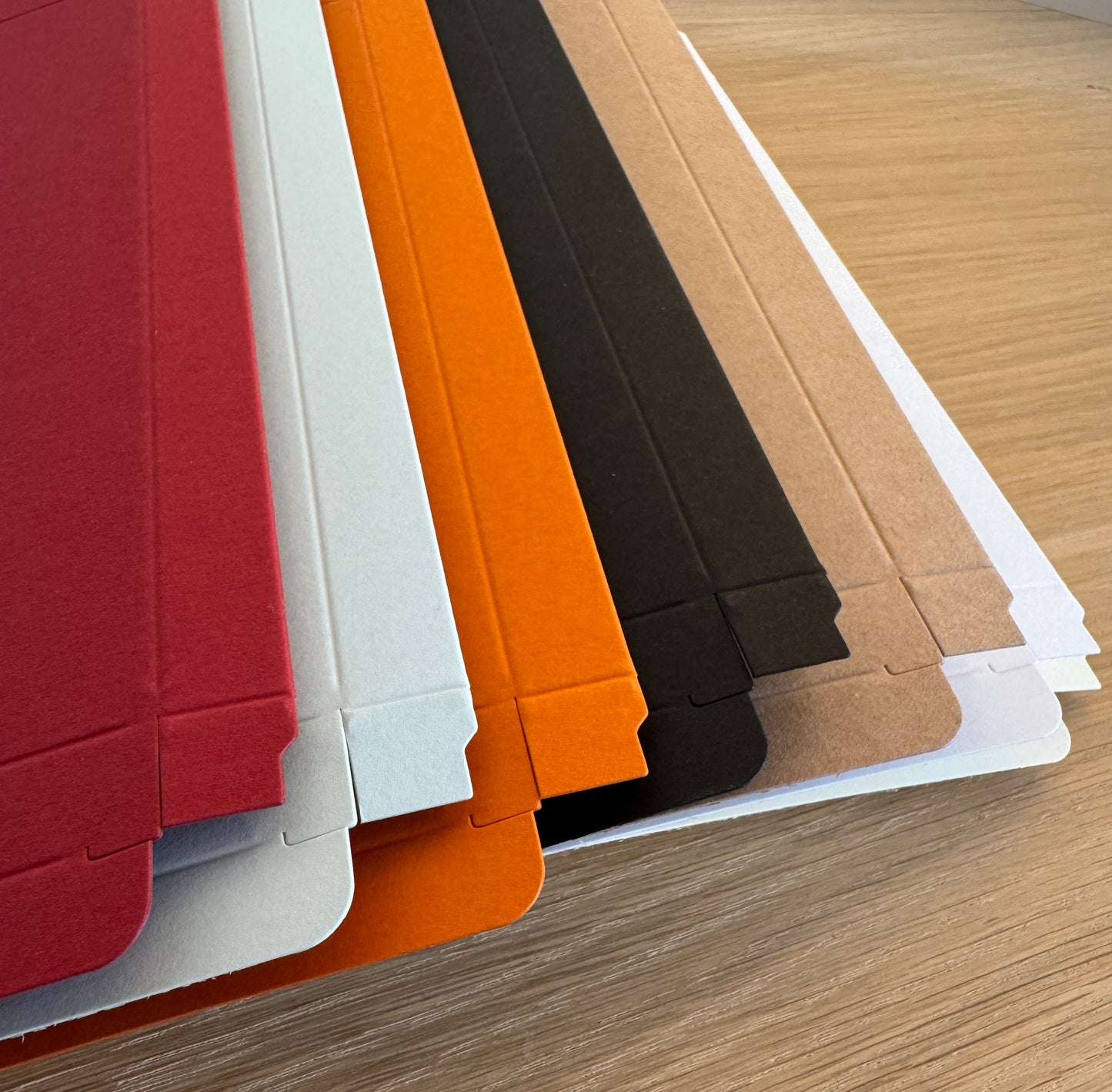 SLIM BOX | Size 190 x 90 x 15mm | Chocolate/Confectionery, Snap Bar, Clothing-Scarf/Ties/Gloves