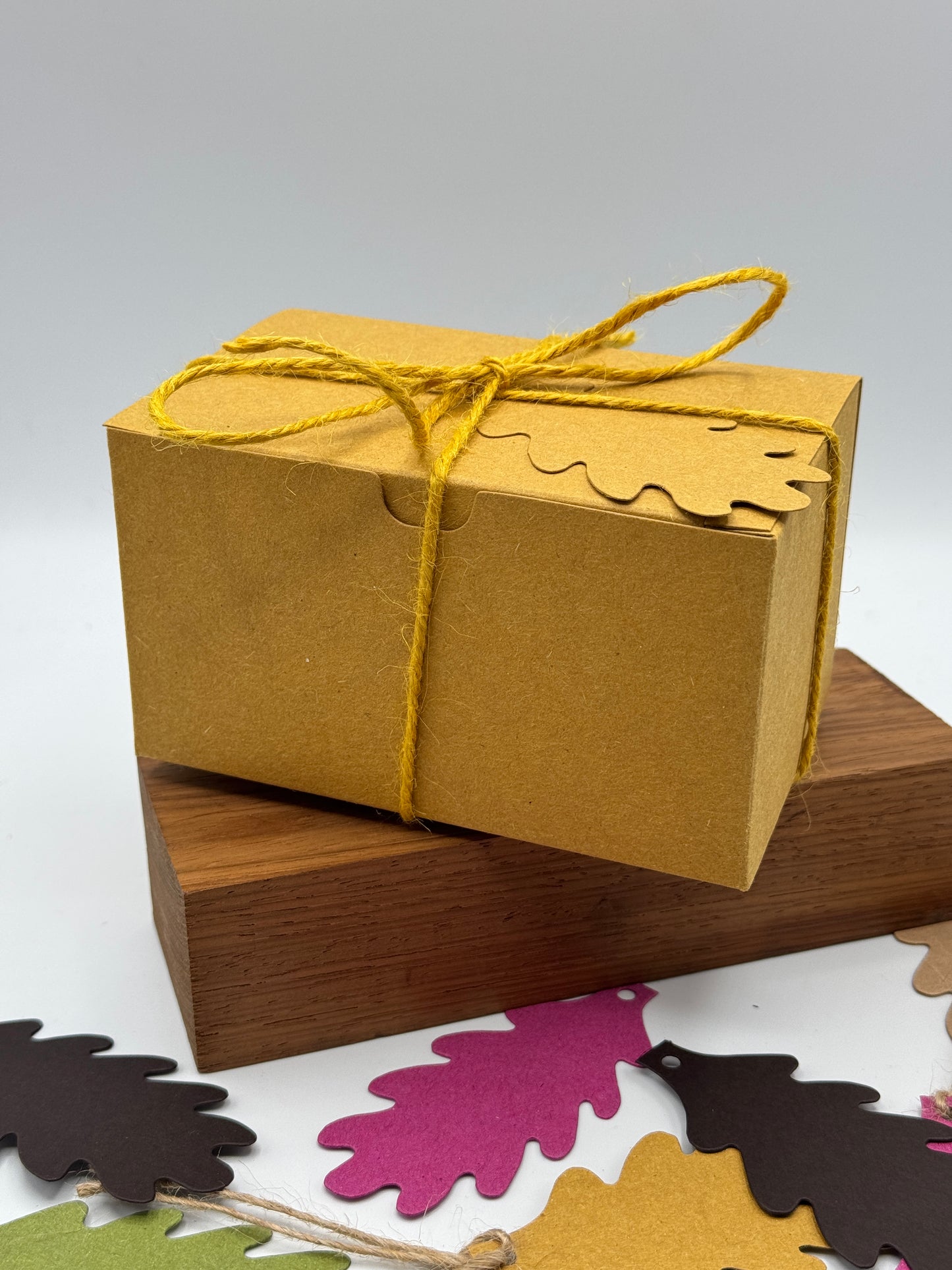 WOODLAND Gift Box & Tag - Large | Size: 12.5 x 8 x 7cm - (Pack of 5 Boxes)