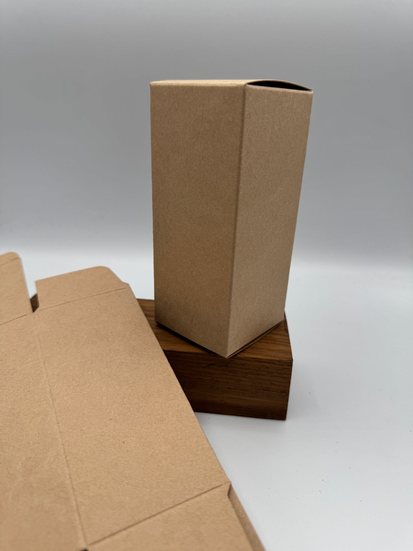 BOTTLE BOX -  Size 55 x 55 x 126mm | volumes 50 to 100ml