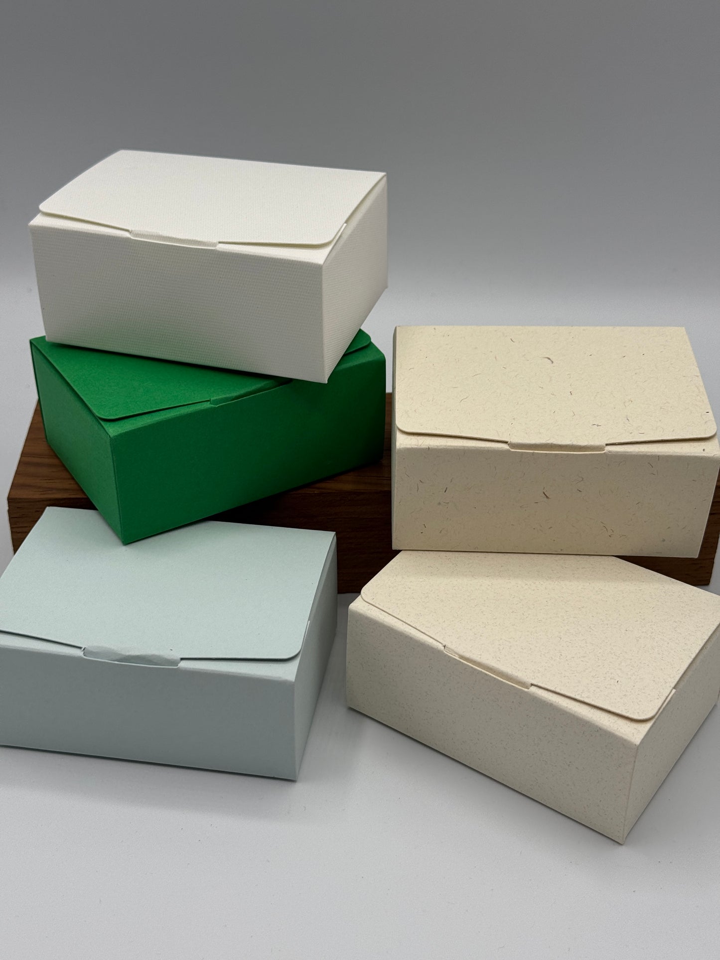 RECTANGLE GIFT BOX - Small | Size: 8.5cm x 6 x 3.5cm (10 Boxes)