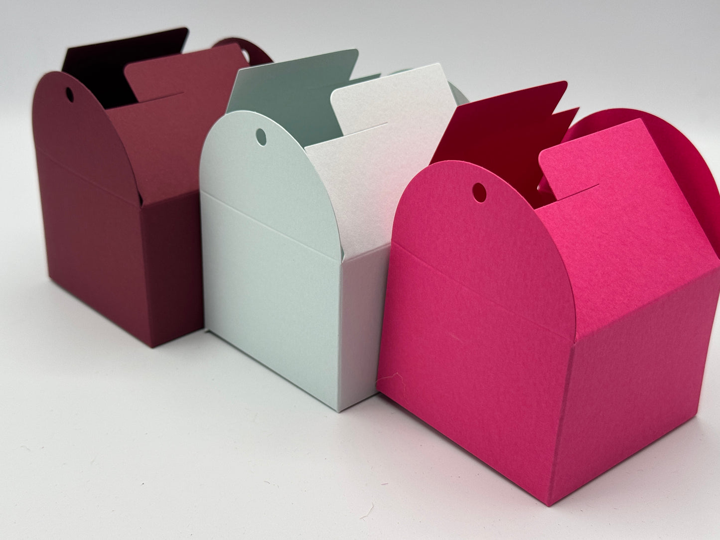 TIE TOP Wedding/Party Favour Box (small) - Size 8 x 8 x 6cm  (Pack of x10)