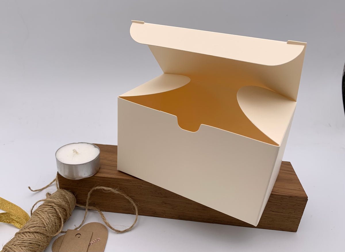 RECTANGLE GIFT BOX - Large | Size: 12.5x8x7cm -( 5 Boxes)
