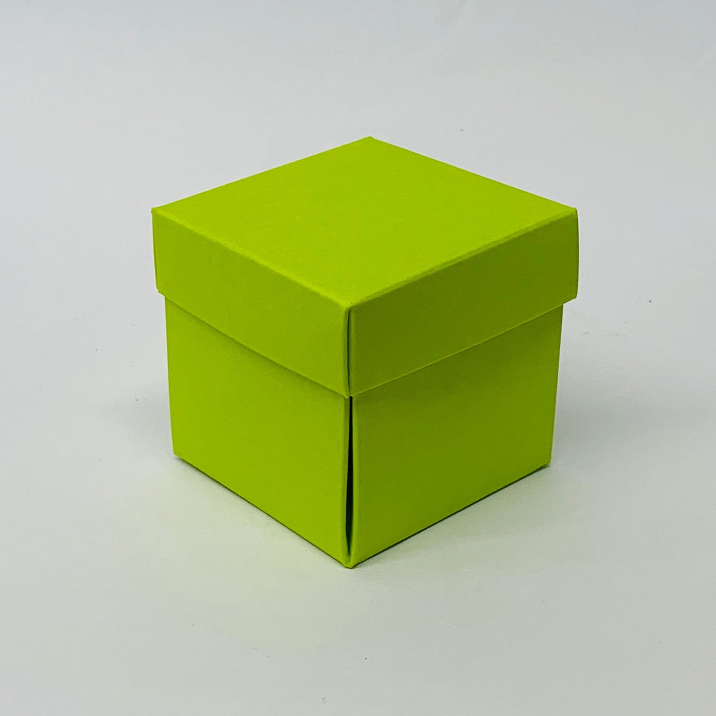 6cm Petal Drop Side gift box with lid Lime Green