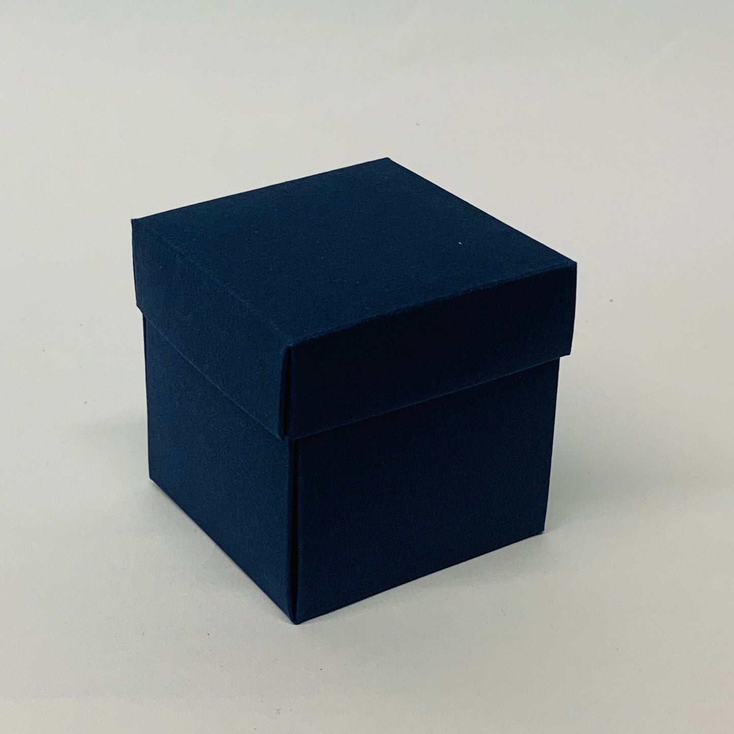 6cm Petal Drop Side gift box with lid Navy Blue