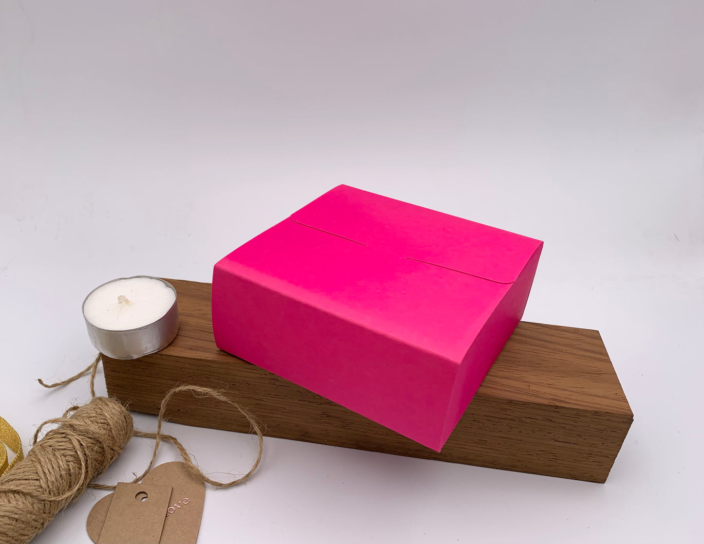 SALE | SQUARE BOXES - MEDIUM - Size 10 x 10 x 4cm  Discontinued Colours