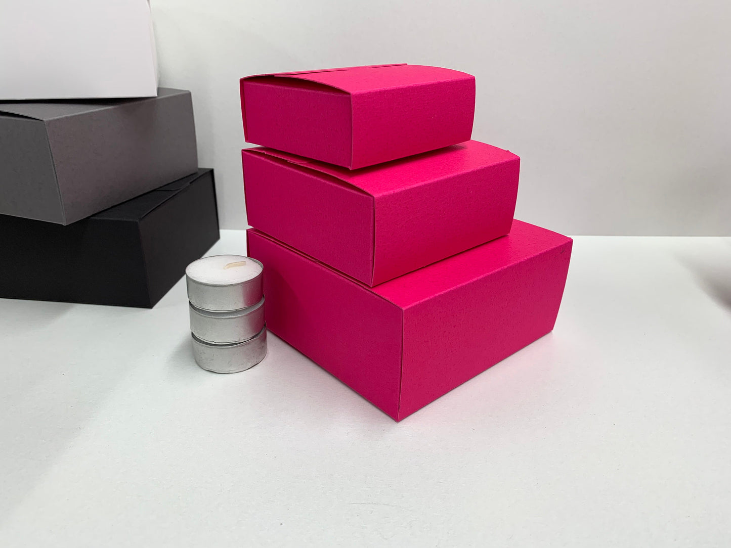 SQUARE BOXES- Small | Size 8 x 8 x 3cm (10 Boxes)