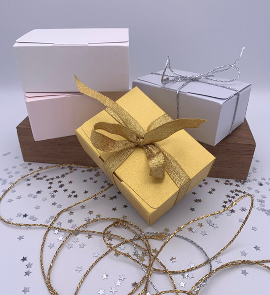 METALLIC RECTANGLE GIFT/FAVOUR BOXES - Small | Size 8.5cm x 6cm x 3.5cm (10 Boxes)